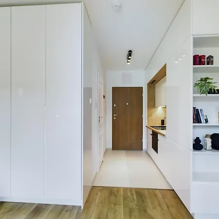 Klimatyczne Z Balkonem By Renters *