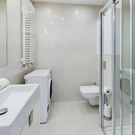 Klimatyczne Z Balkonem By Renters