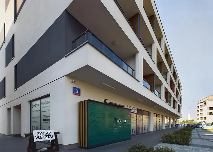 Klimatyczne Z Balkonem By Renters Apartment Warsaw