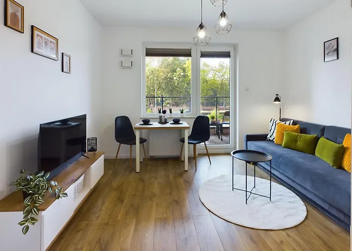 Klimatyczne Z Balkonem By Renters * Warsaw