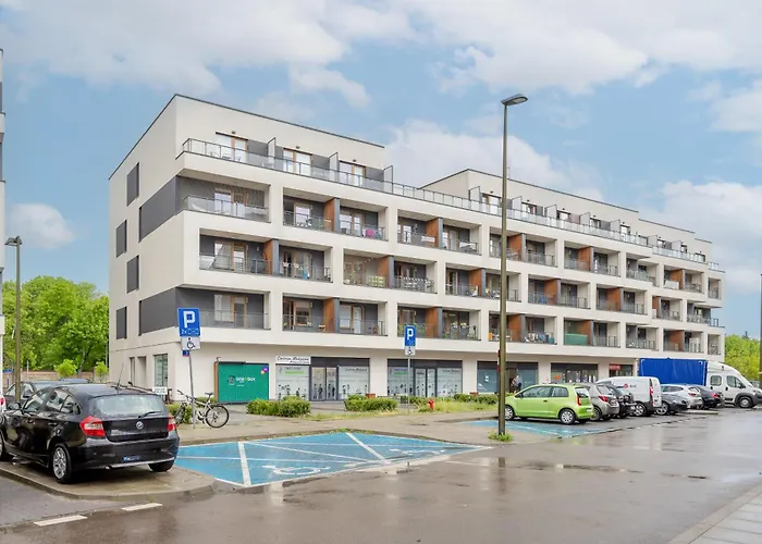 Apartmán Klimatyczne Z Balkonem By Renters Varšava